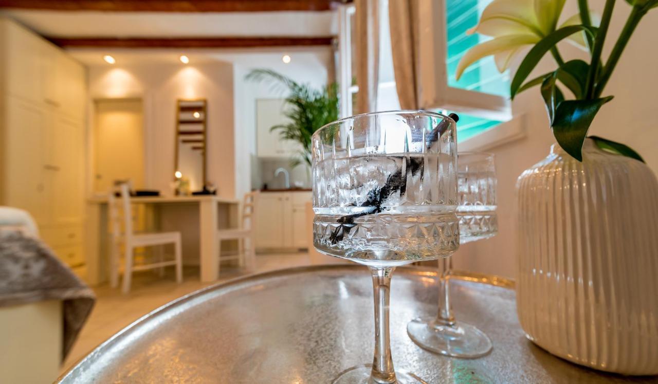 Charming Old Town Apartment Pjaca Split Bagian luar foto
